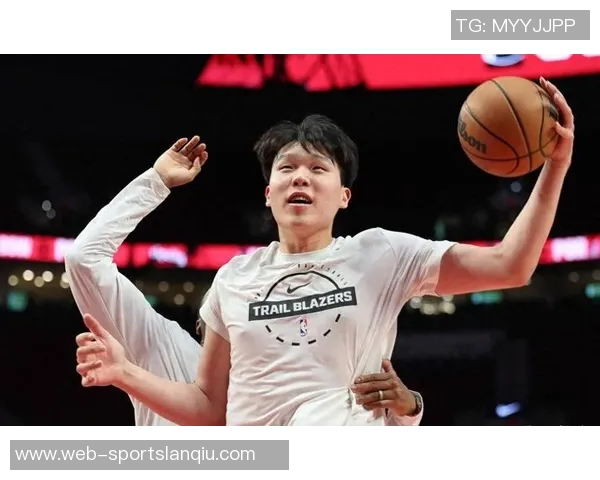 杨瀚森上半场未获出场机会罗威短暂登场仅10分钟表现如何 杨瀚森上半场未获出场机会罗威短暂登场仅10分钟表现如何