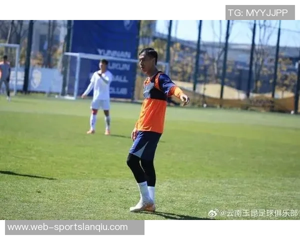 云南玉昆冬训热身赛精彩表现以三比一战胜武汉三镇展现强劲实力